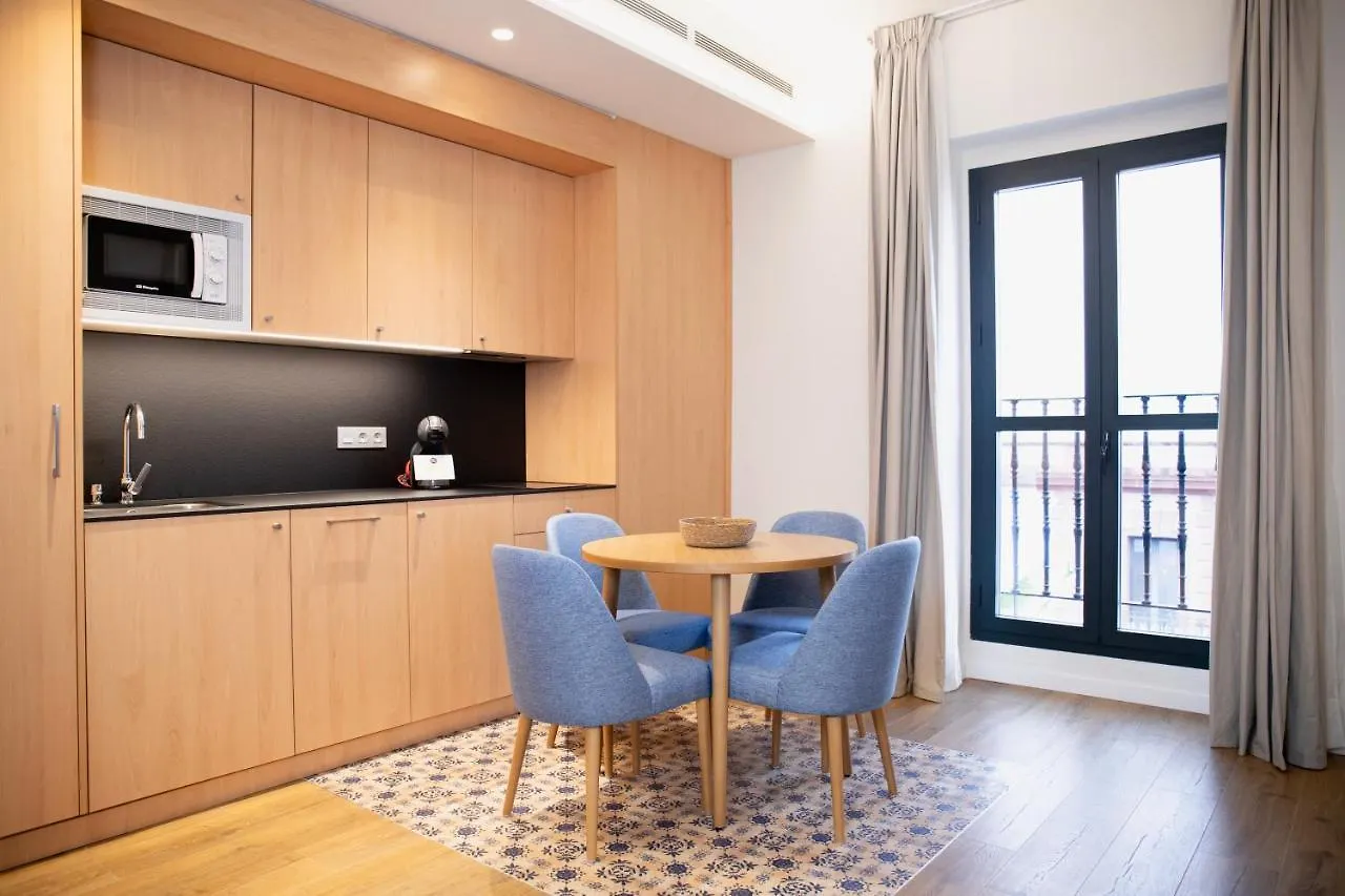Nqn Aparts & Suites Sevilla