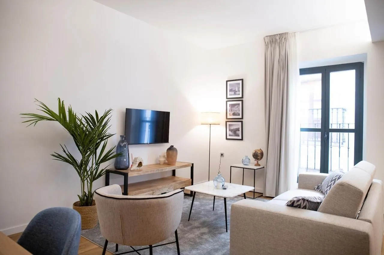 Nqn Aparts & Suites Sevilla Appartement