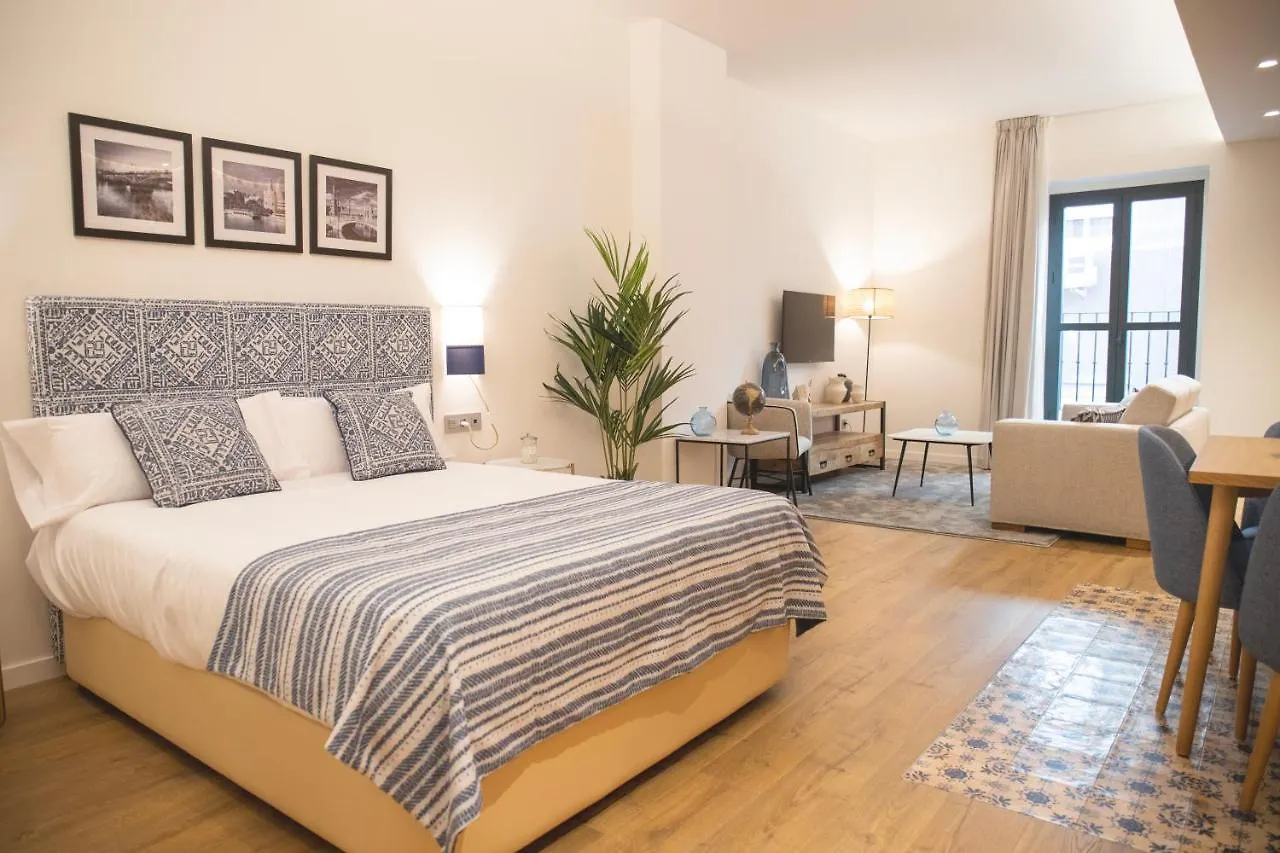 Nqn Aparts & Suites Sevilla