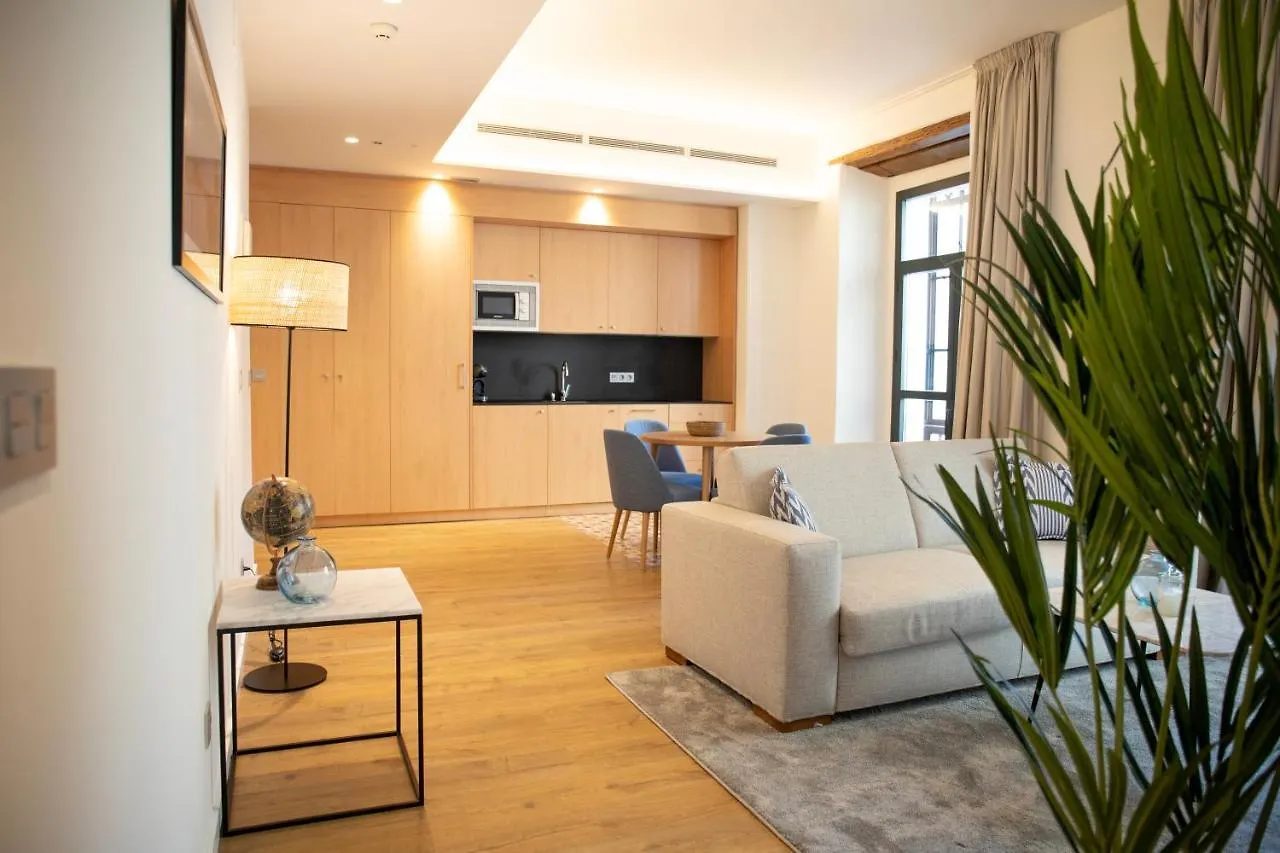 Nqn Aparts & Suites Sevilla