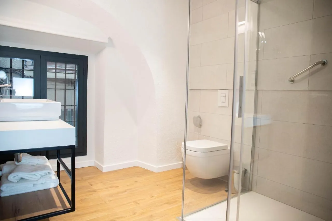 Nqn Aparts & Suites Sevilla 아파트 세비야