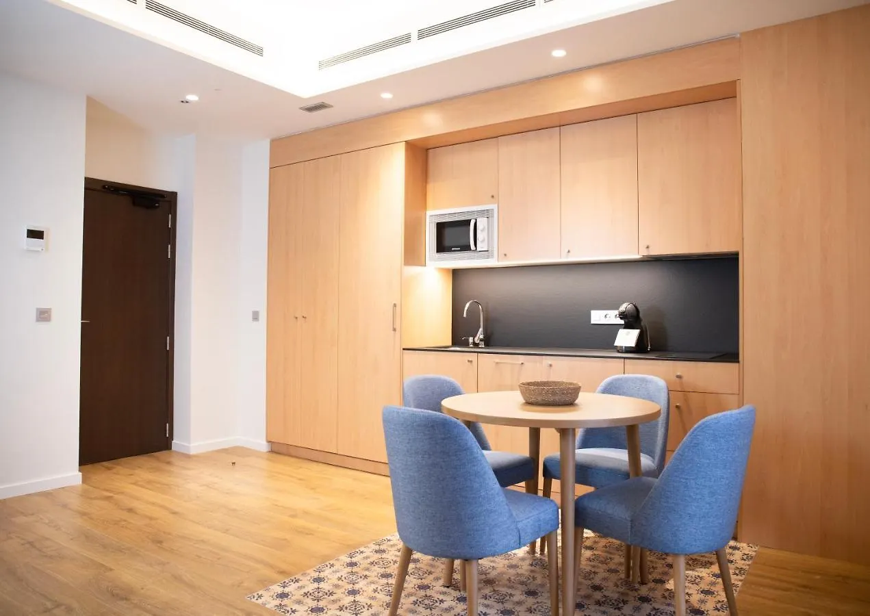 Nqn Aparts & Suites Sevilla 세비야