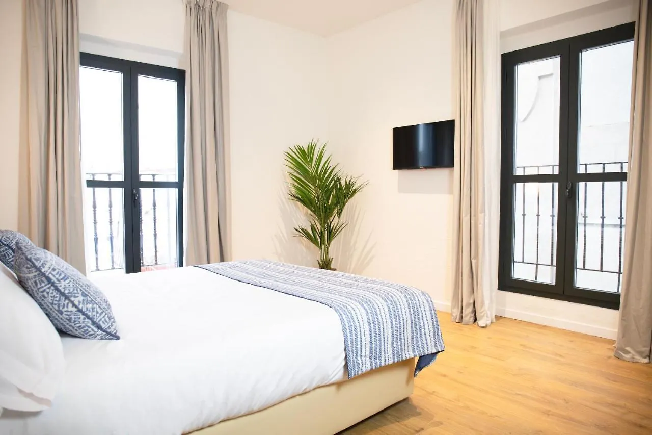 Nqn Aparts & Suites Sevilla