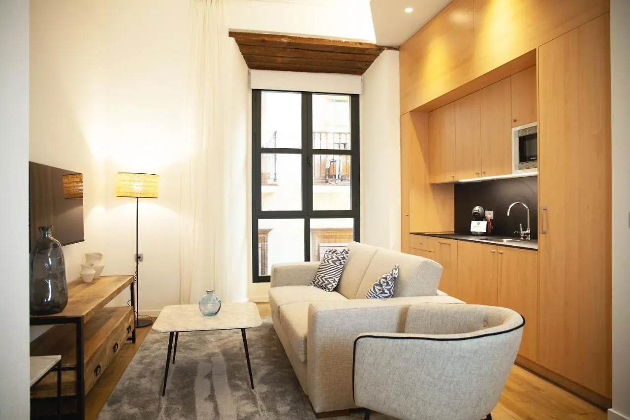 Nqn Aparts & Suites Sevilla Spanien